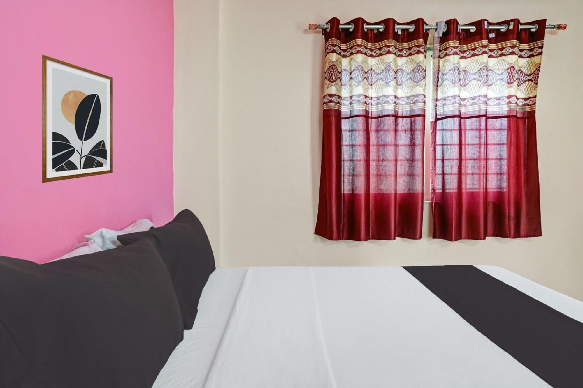 Hotel O Sky 7 Lodge Pimpalwandi Екстер'єр фото