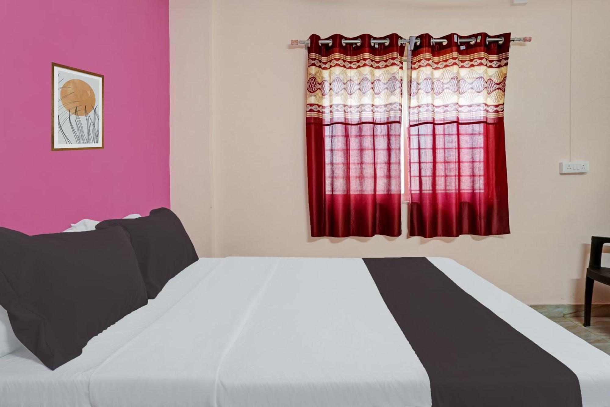 Hotel O Sky 7 Lodge Pimpalwandi Екстер'єр фото
